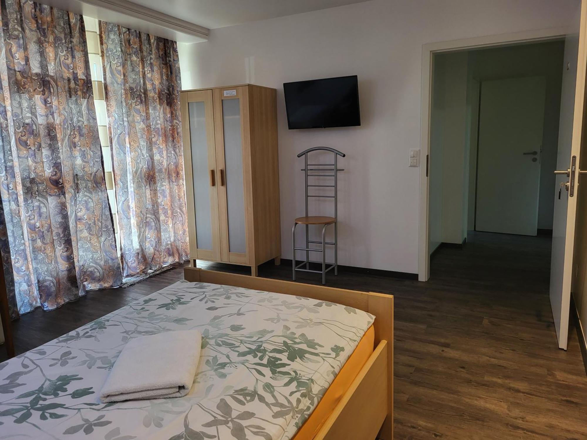 Seelze-Letter Monteurzimmer / Apartment / Messezimmer Номер фото